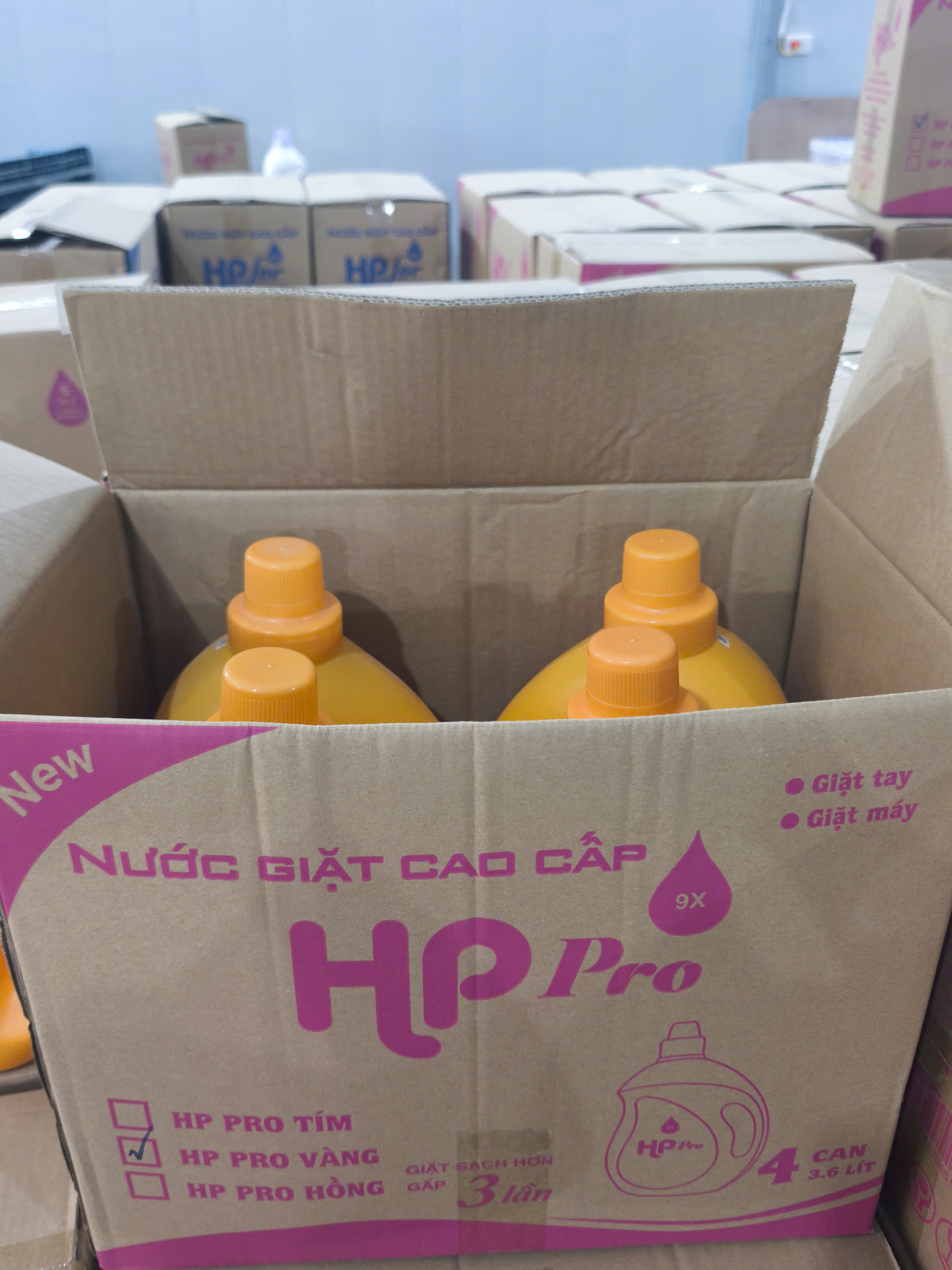 Nước giặt xả Siêu lưu hương HP Pro (Tem Vàng) - Ảnh 3
